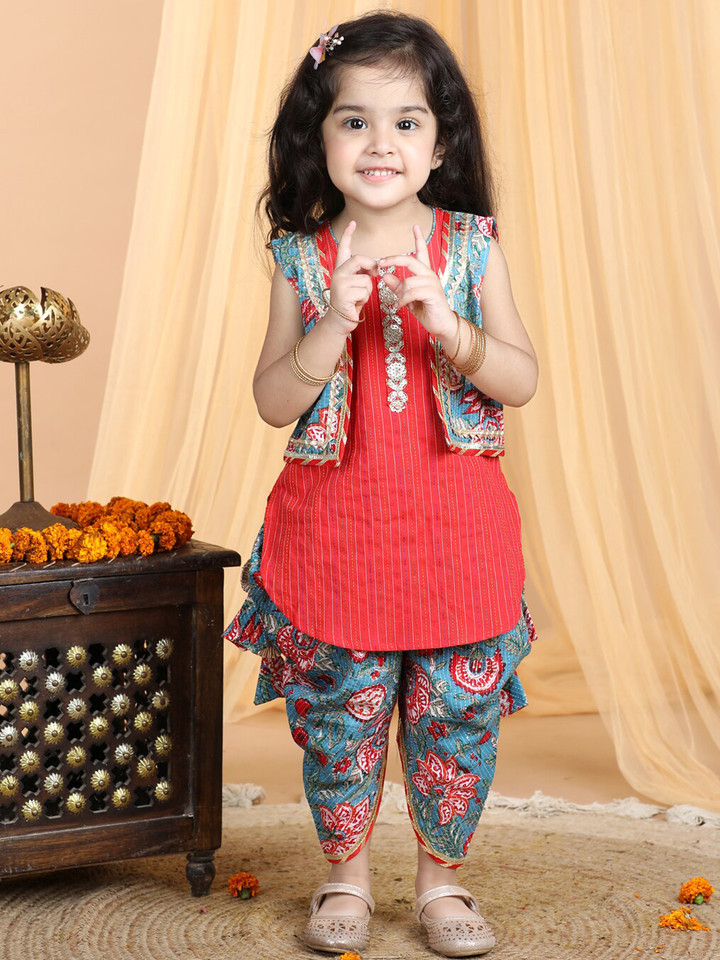 Here&Now X Kinder Kids – Girls Pure Cotton Kurta Sets