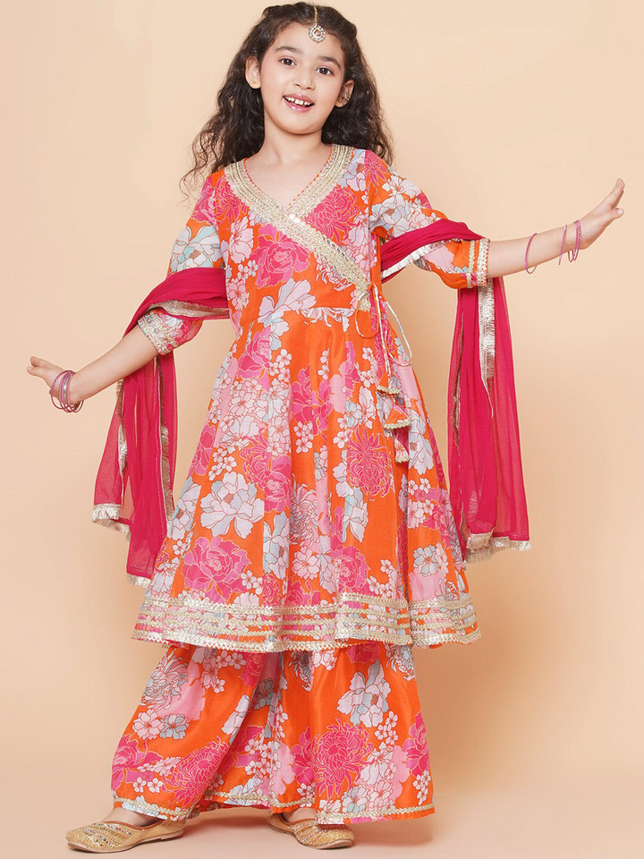 Zeel Clothing – Semi-Stitched Lehenga Choli