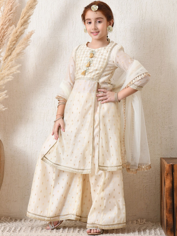 House of Pataudi – Self Design Kurta Set