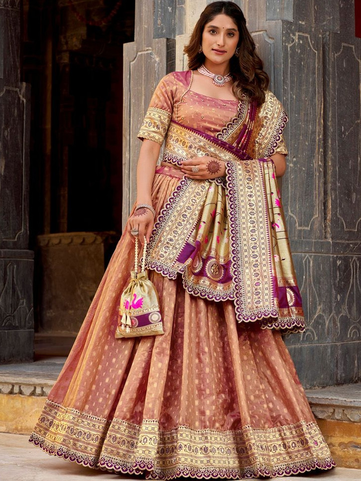LOOKNBOOK ART – Semi-Stitched Lehenga Choli